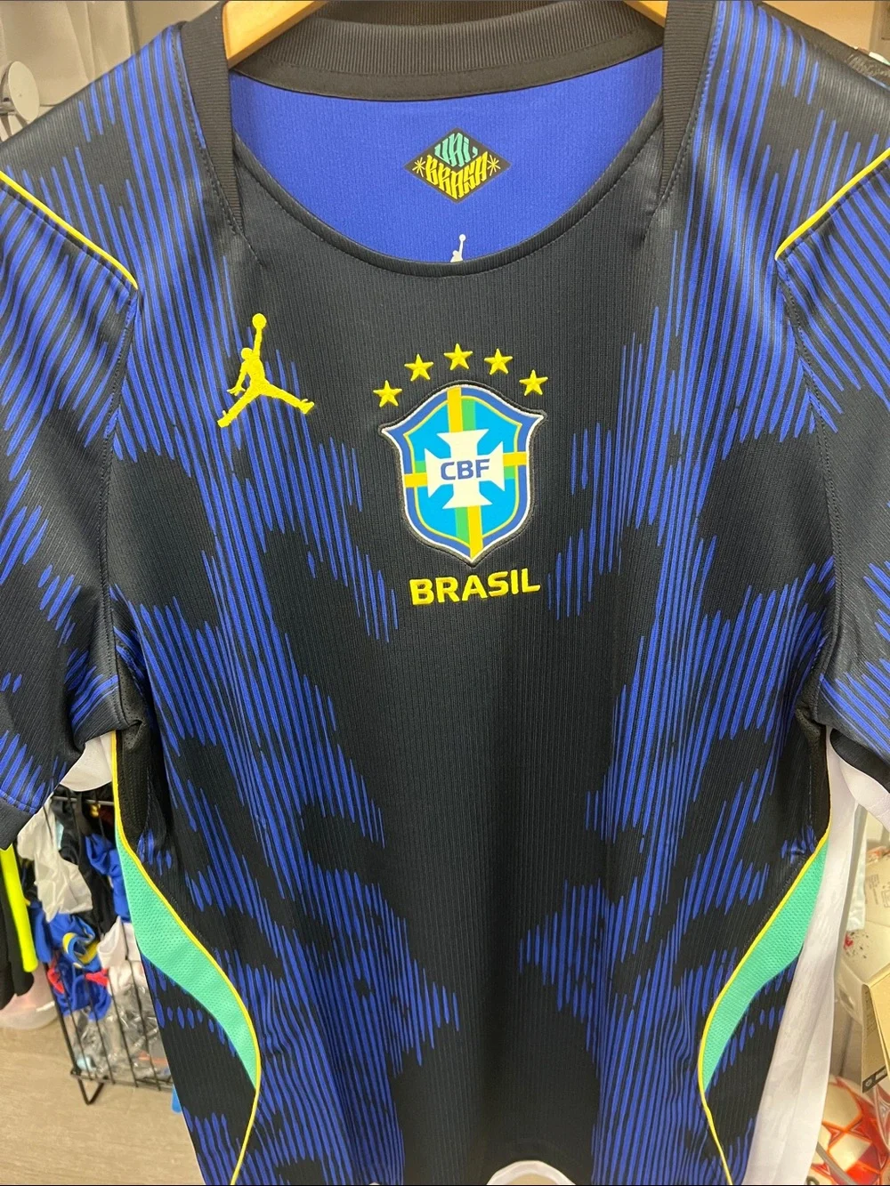 Official jersey Brasil away 2026 World Cup